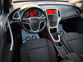 Opel Astra J 1.6 ENJOY