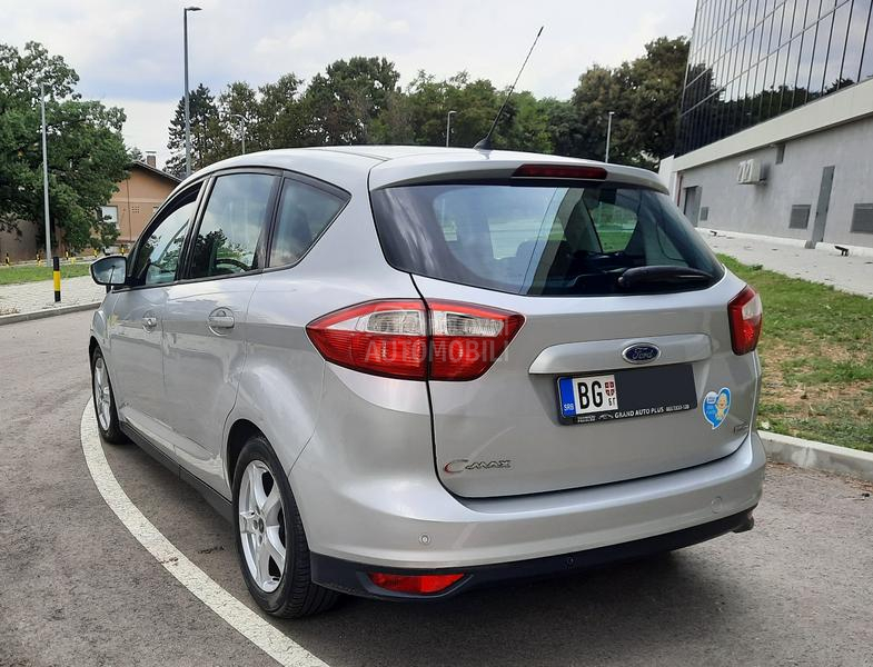 Ford C-Max TITANIUM