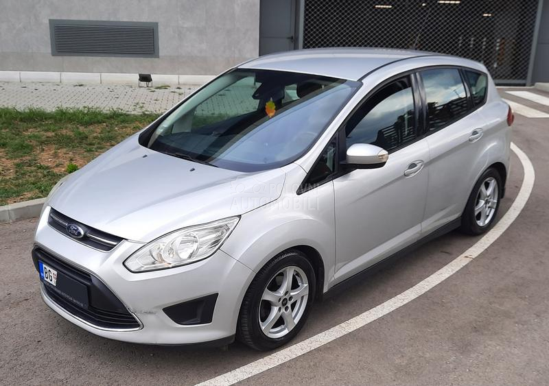 Ford C-Max TITANIUM