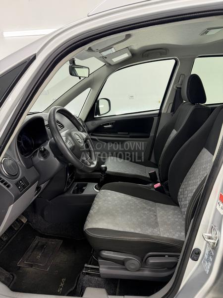 Suzuki SX4 1.6i/4x4/CH/T0P