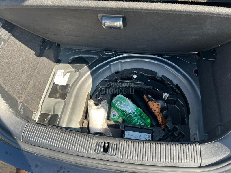 Audi A1 1.2 TFSI ATTRACTION