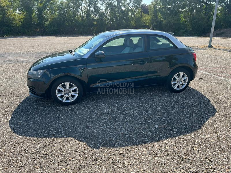 Audi A1 1.2 TFSI ATTRACTION