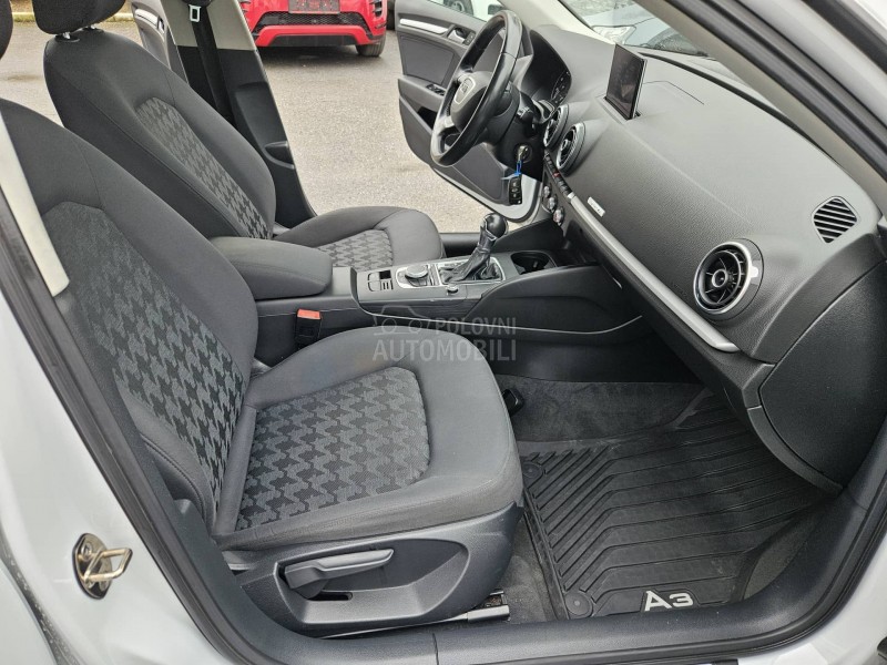 Audi A3 S TRONIC P A N O R