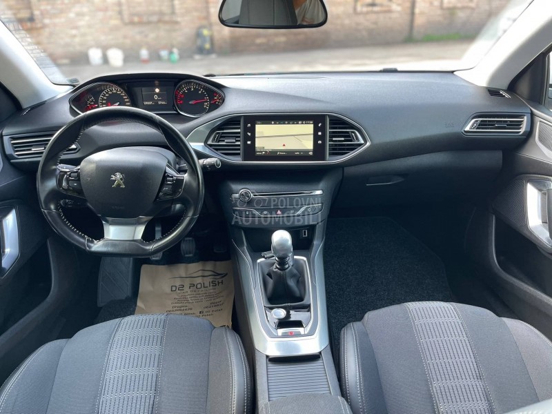 Peugeot 308 ALURE LED PERLA