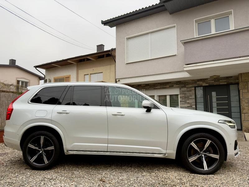 Volvo XC90 R-Design/7Sed/Perla