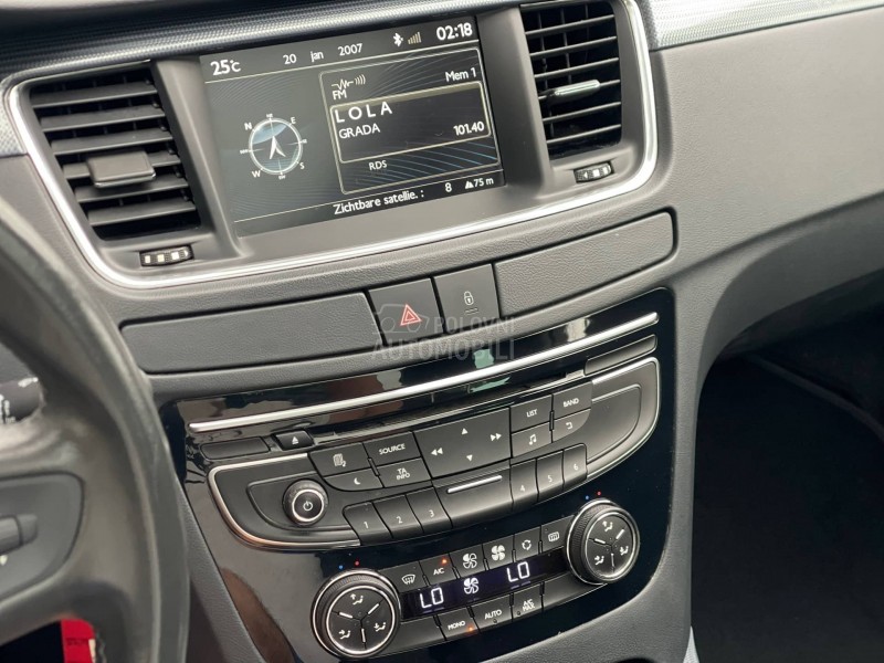 Peugeot 508 P A N O