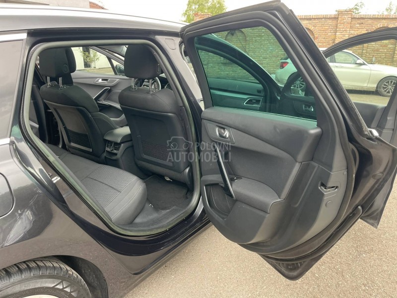 Peugeot 508 P A N O