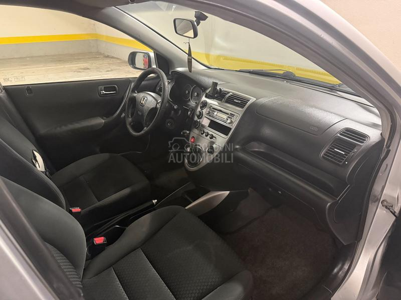 Honda Civic 1.7 TDI