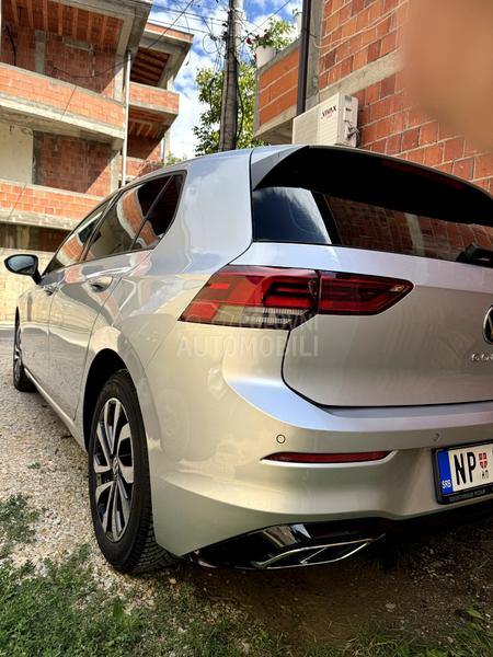 Volkswagen Golf 8 8