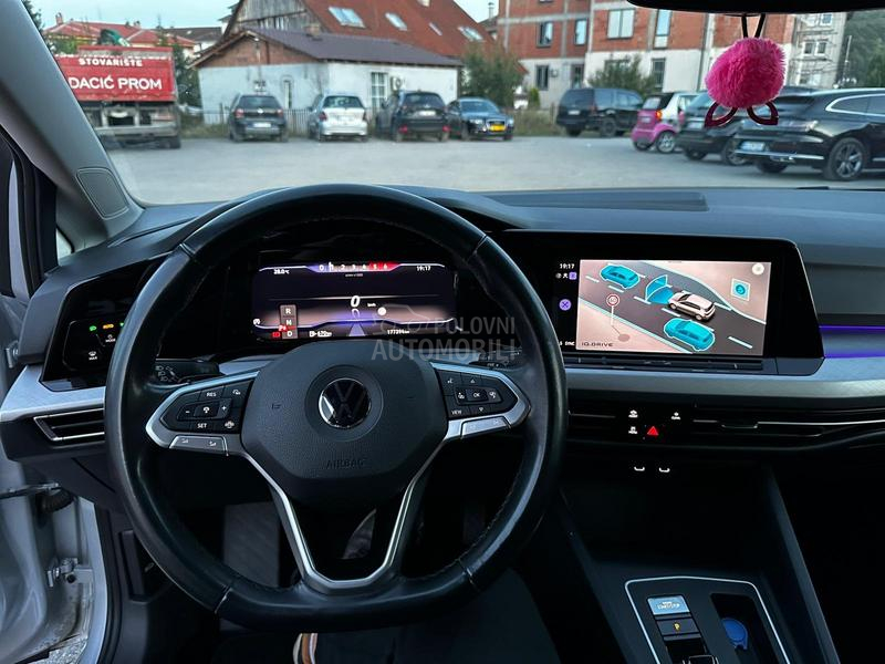 Volkswagen Golf 8 8