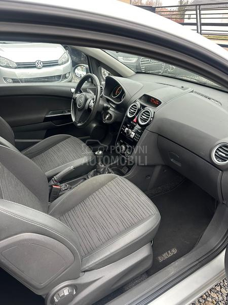 Opel Corsa D 1.2 Ben