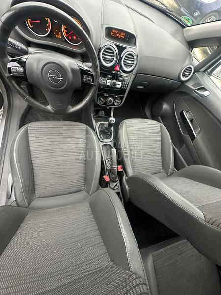 Opel Corsa D 1.2 Ben