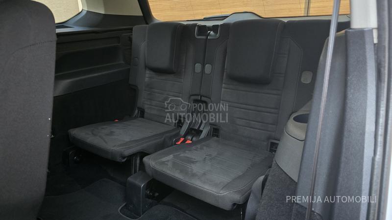 Volkswagen Touran 2.0 TDI HIGHLINE 7 S