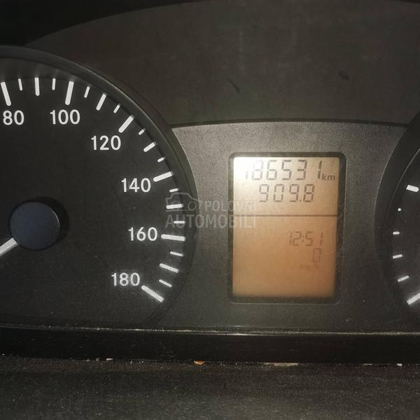 Mercedes Benz SPRINTER 310CDI putar