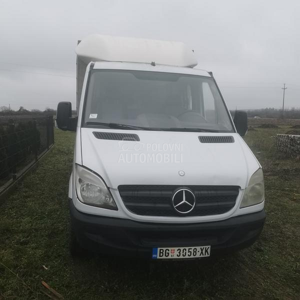Mercedes Benz SPRINTER 310CDI putar