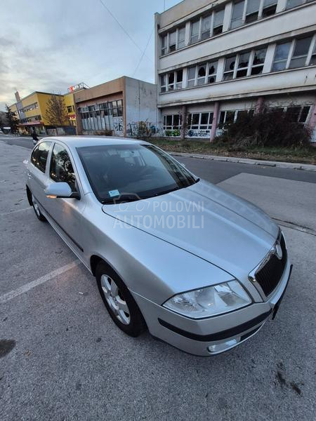 Škoda Octavia 1.6 elegance