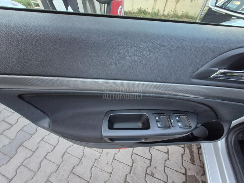 Škoda Octavia 1.6 elegance