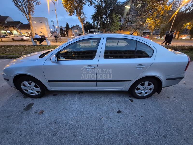 Škoda Octavia 1.6 elegance