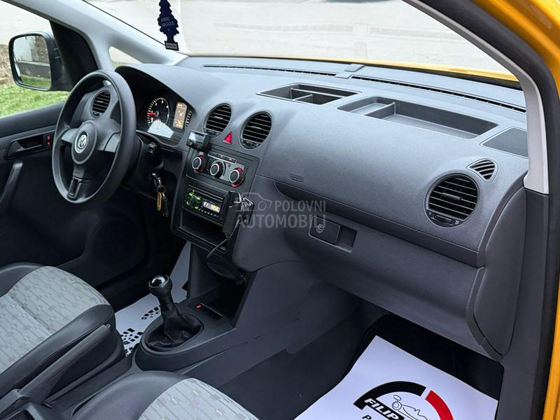 Volkswagen Caddy Maxi 1.6 TDI NOV