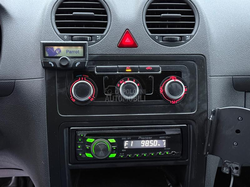 Volkswagen Caddy Maxi 1.6 TDI NOV