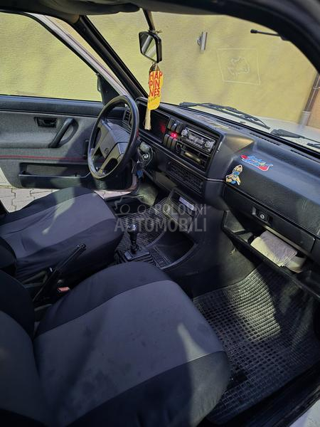 Volkswagen Golf 2 1.6