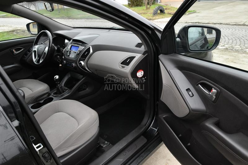 Hyundai ix35 4x4 N0V zama jac