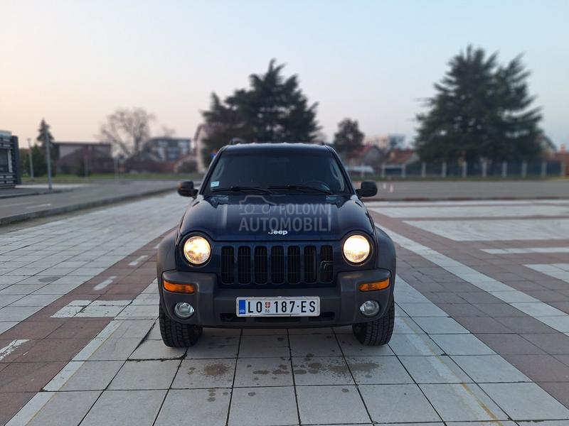 Jeep Cherokee 2.5 crd sport