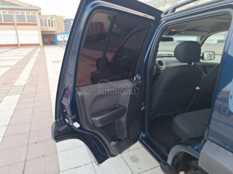 Jeep Cherokee 2.5 crd sport