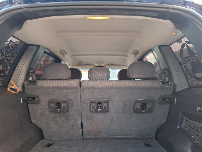 Jeep Cherokee 2.5 crd sport