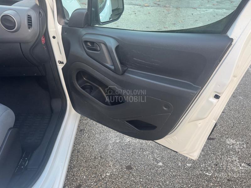 Citroen Berlingo 1.6hdi N1 5 sedista