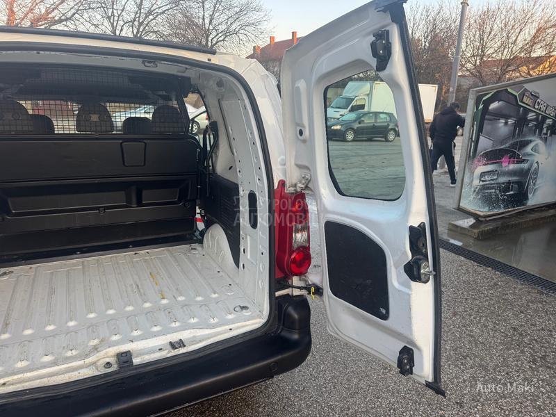 Citroen Berlingo 1.6hdi N1 5 sedista