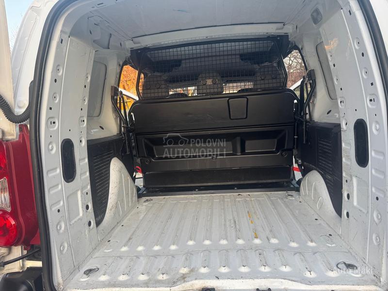 Citroen Berlingo 1.6hdi N1 5 sedista
