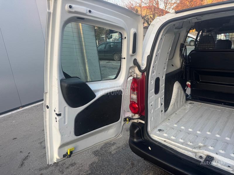 Citroen Berlingo 1.6hdi N1 5 sedista