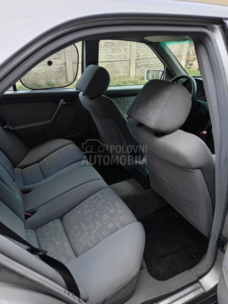 Mercedes Benz C 200 2.0