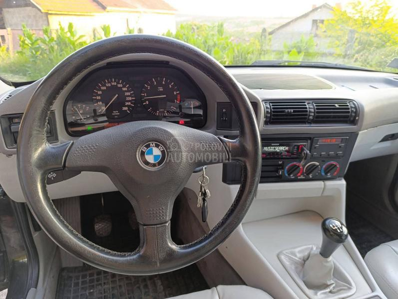 BMW 525 