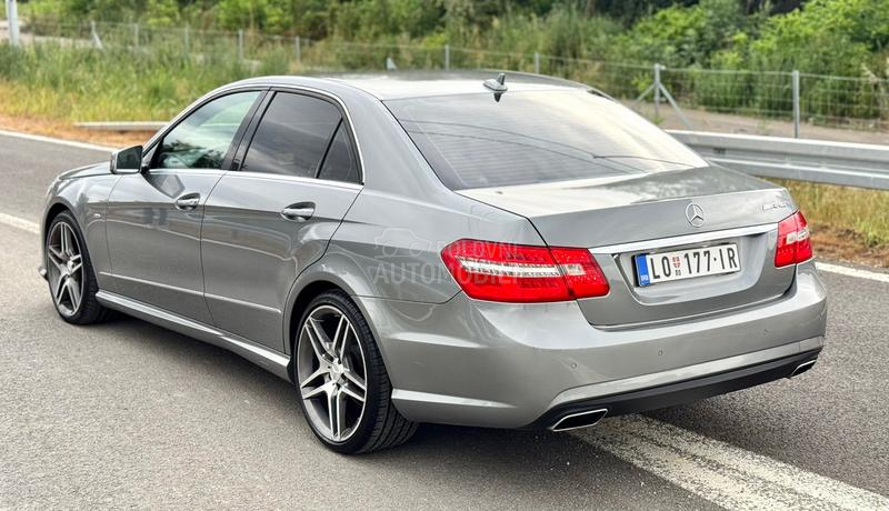 Mercedes Benz E 200 AMG 7G