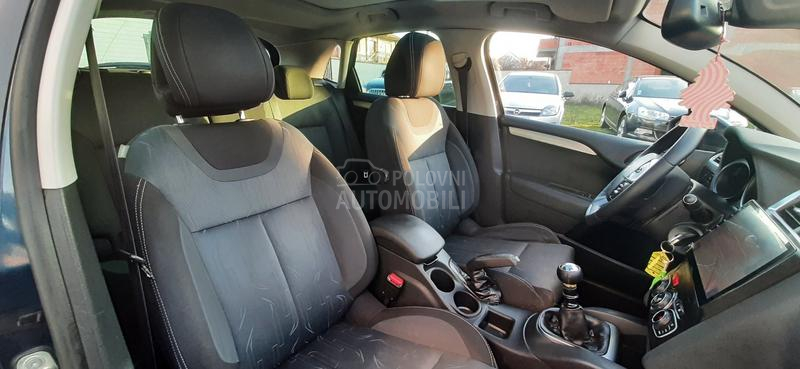 Citroen C4 1.6e.hdi pano