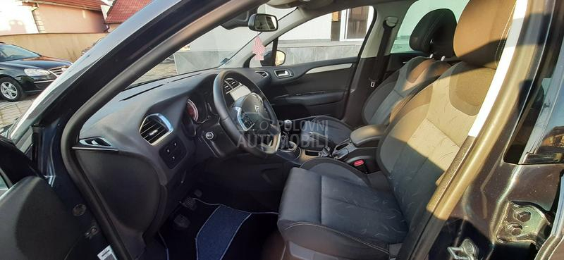 Citroen C4 1.6e.hdi pano
