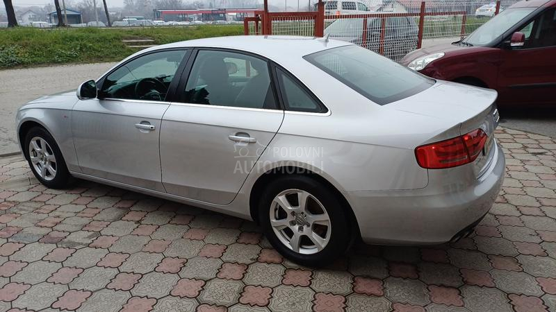 Audi A4 2.0 TDI DIODA S-LINE