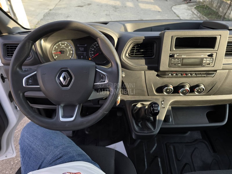Renault Master maxi