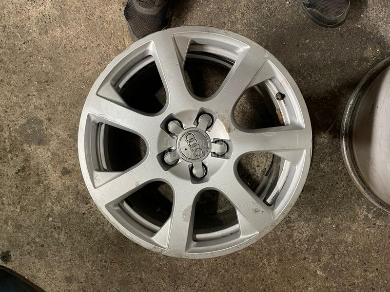 Aluminijumske felne A6 Q5 A3 17" 5 x 112