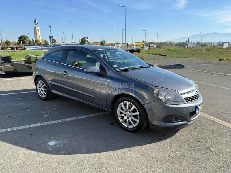 Opel Astra H 