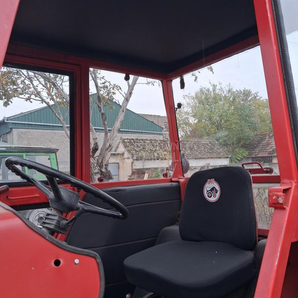 IMT 577 DV spoljna hidraulika