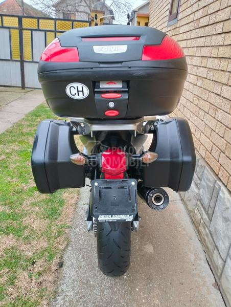 Honda NC 700 D integra