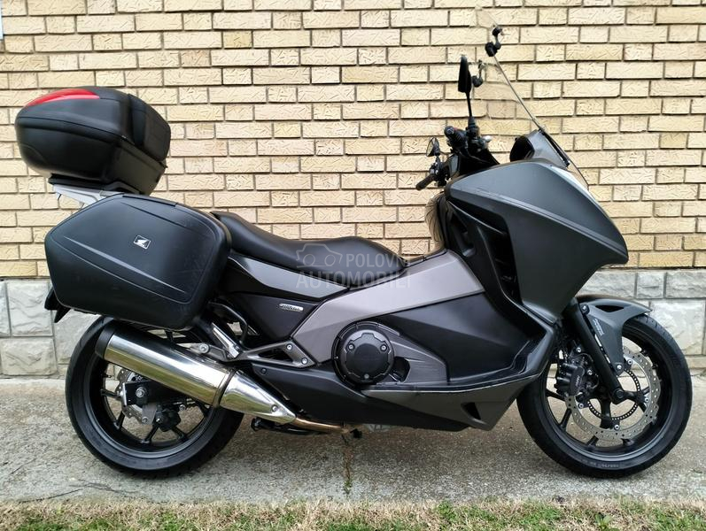 Honda NC 700 D integra