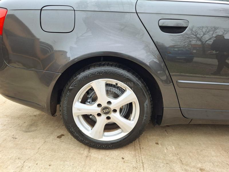 Audi A4 2.0 T.D.I 8V