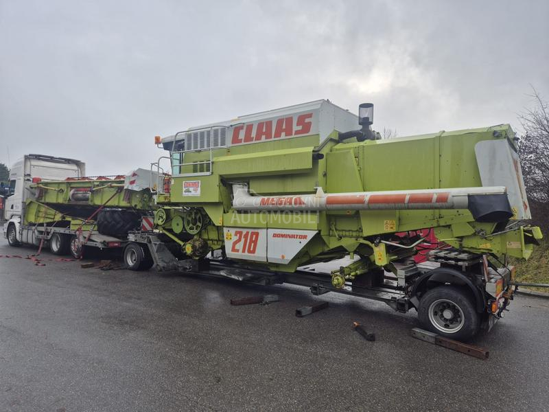 Claas Mega 218