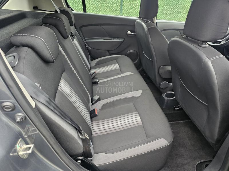 Dacia Stepway 0.9 ATM