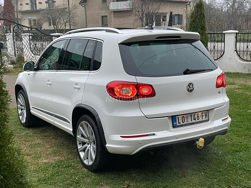 Volkswagen Tiguan dsg/pano/4x4/R-line/