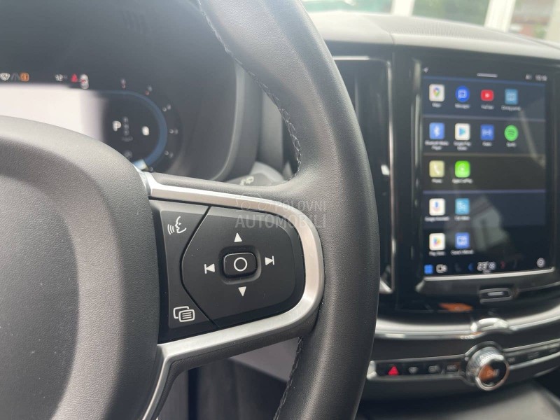 Volvo XC60 AWD Model 2021